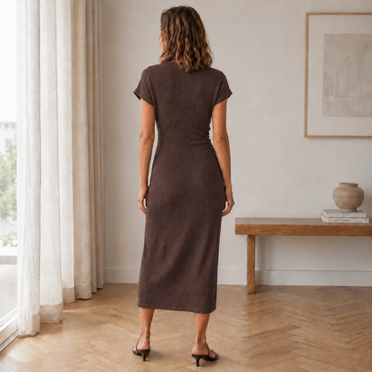Robe midi Idun – Nouée avec fente latérale