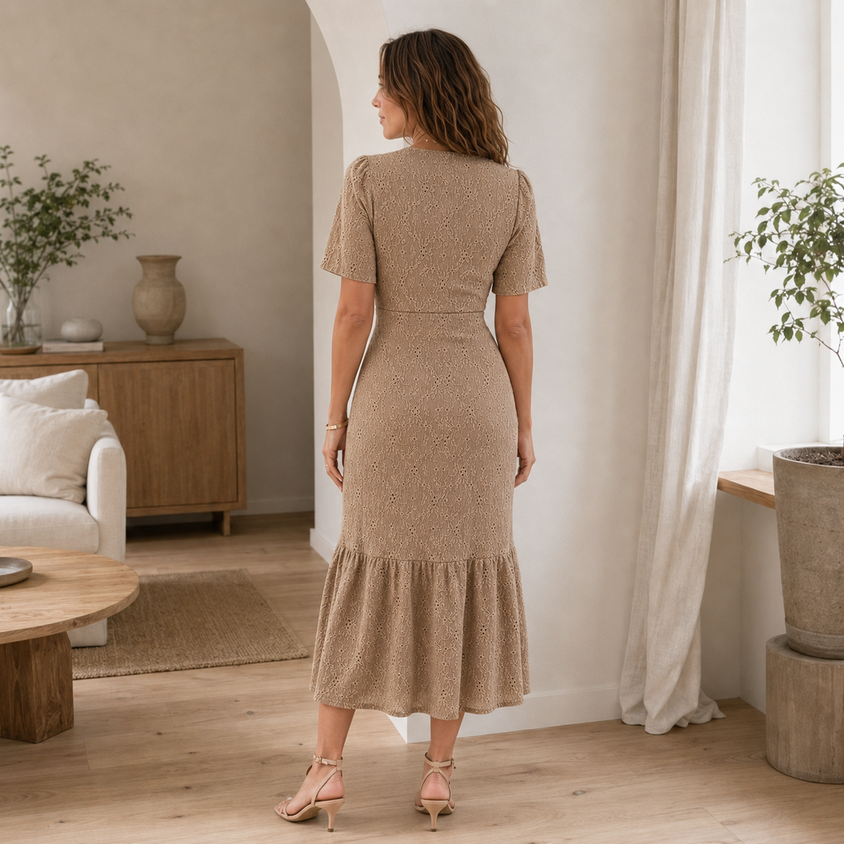 Robe midi Nika – Robe d'été fleurie