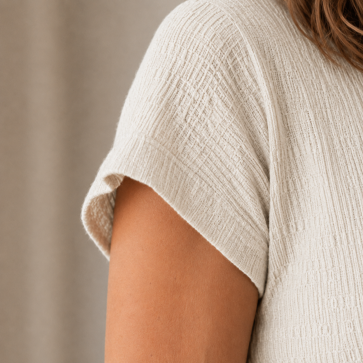 Robe midi Idun – Nouée avec fente latérale
