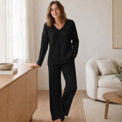 Ensemble Loungewear Elin – Maille côtelée à décolleté en V