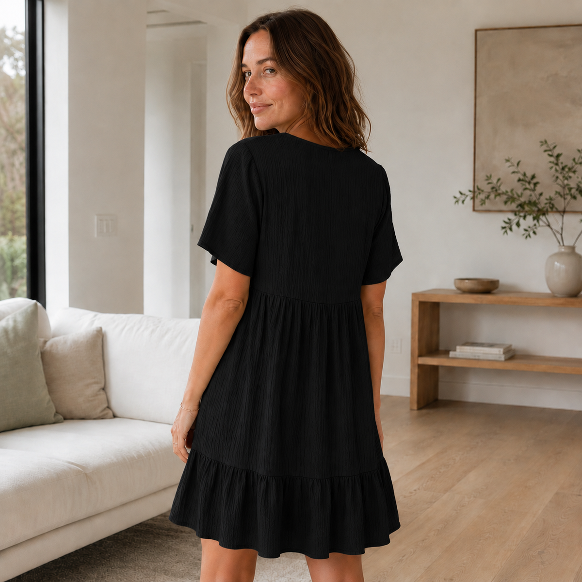 Robe d'été à volants Livia – Décolleté en V façon étagée